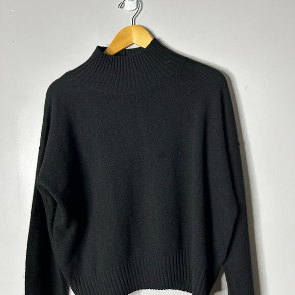 Free People Poppy Cashmere Sweater Women's Medium Black Cozy Minimalist Neutral - Picture 9 of 11